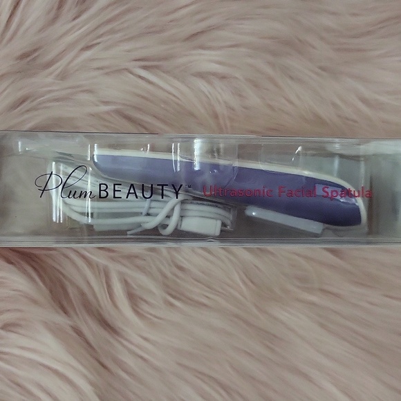 Brand New PLUM BEAUTY 8228T ULTRASONIC RECHARGEABLE FACIAL SPATULA - Picture 3 of 4